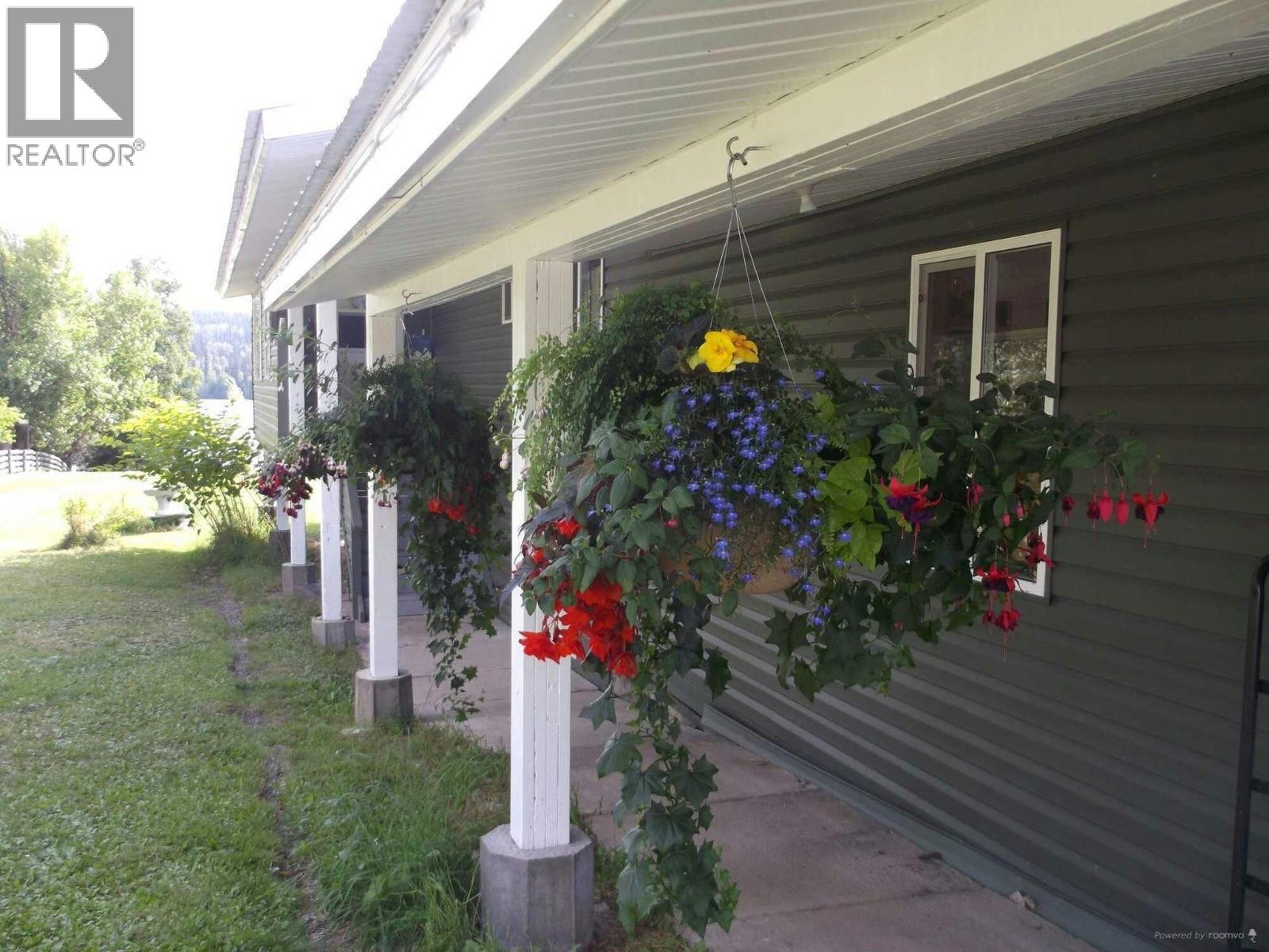 4246 Spur Road, Chilcotin, British Columbia  V0L 1G0 - Photo 8 - R3154509