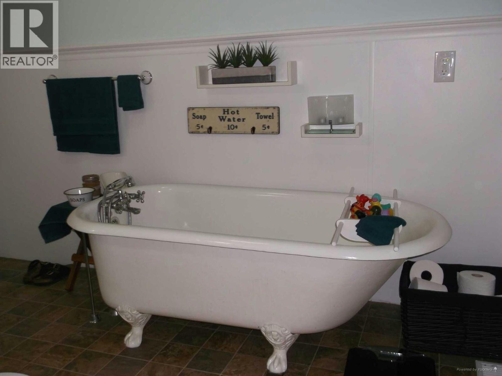 4246 Spur Road, Chilcotin, British Columbia  V0L 1G0 - Photo 19 - R3154509