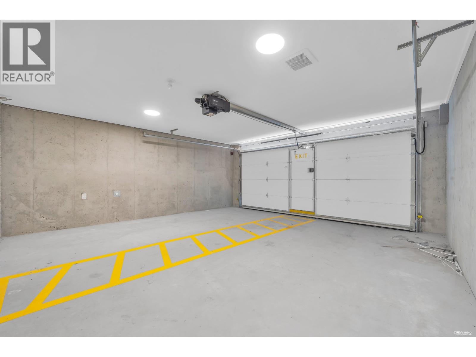 4 3800 Pender Street, Burnaby, British Columbia  V5C 2L5 - Photo 32 - R3154451