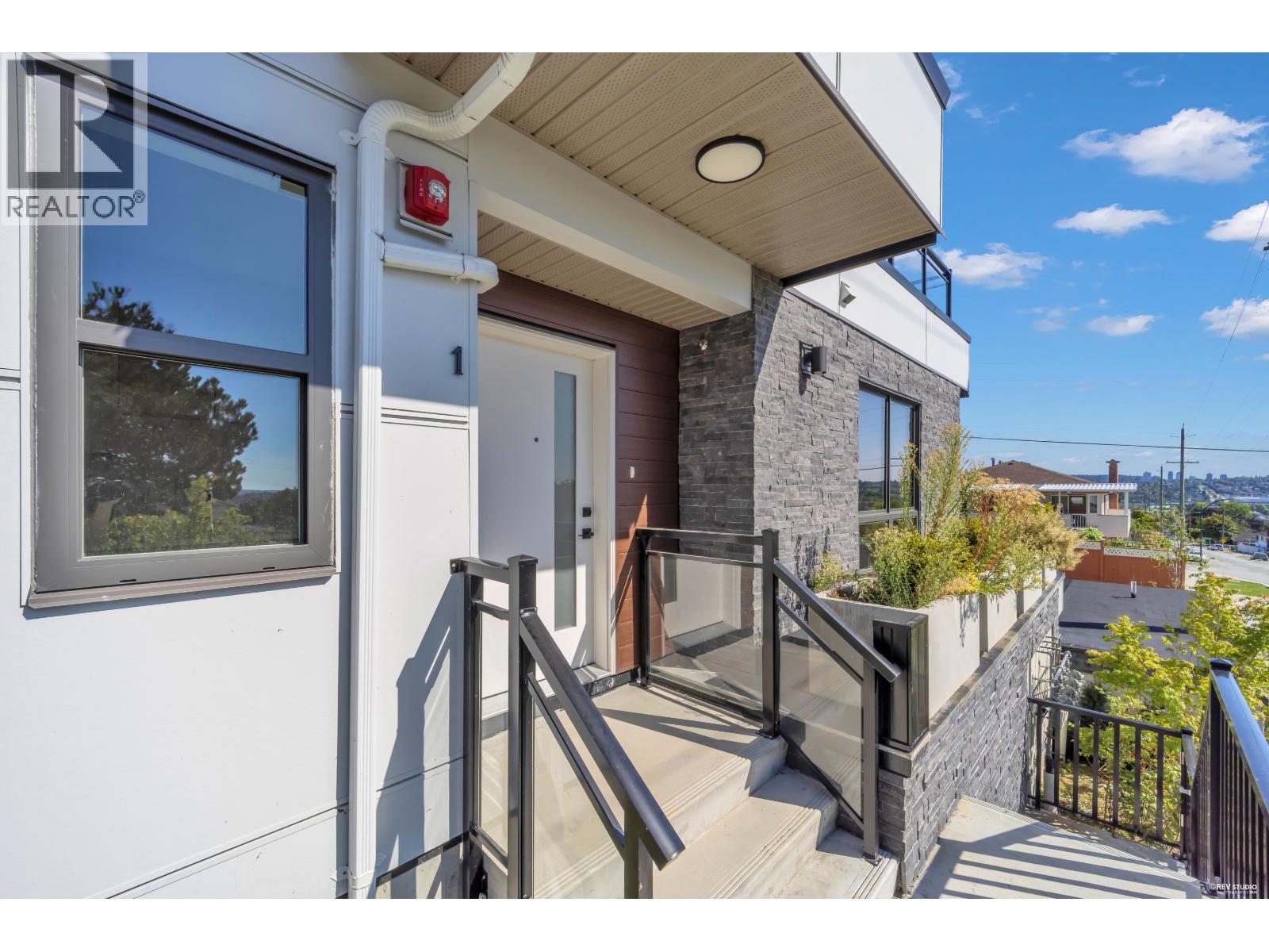1 3800 Pender Street, Burnaby, British Columbia  V5C 2L5 - Photo 23 - R3154428
