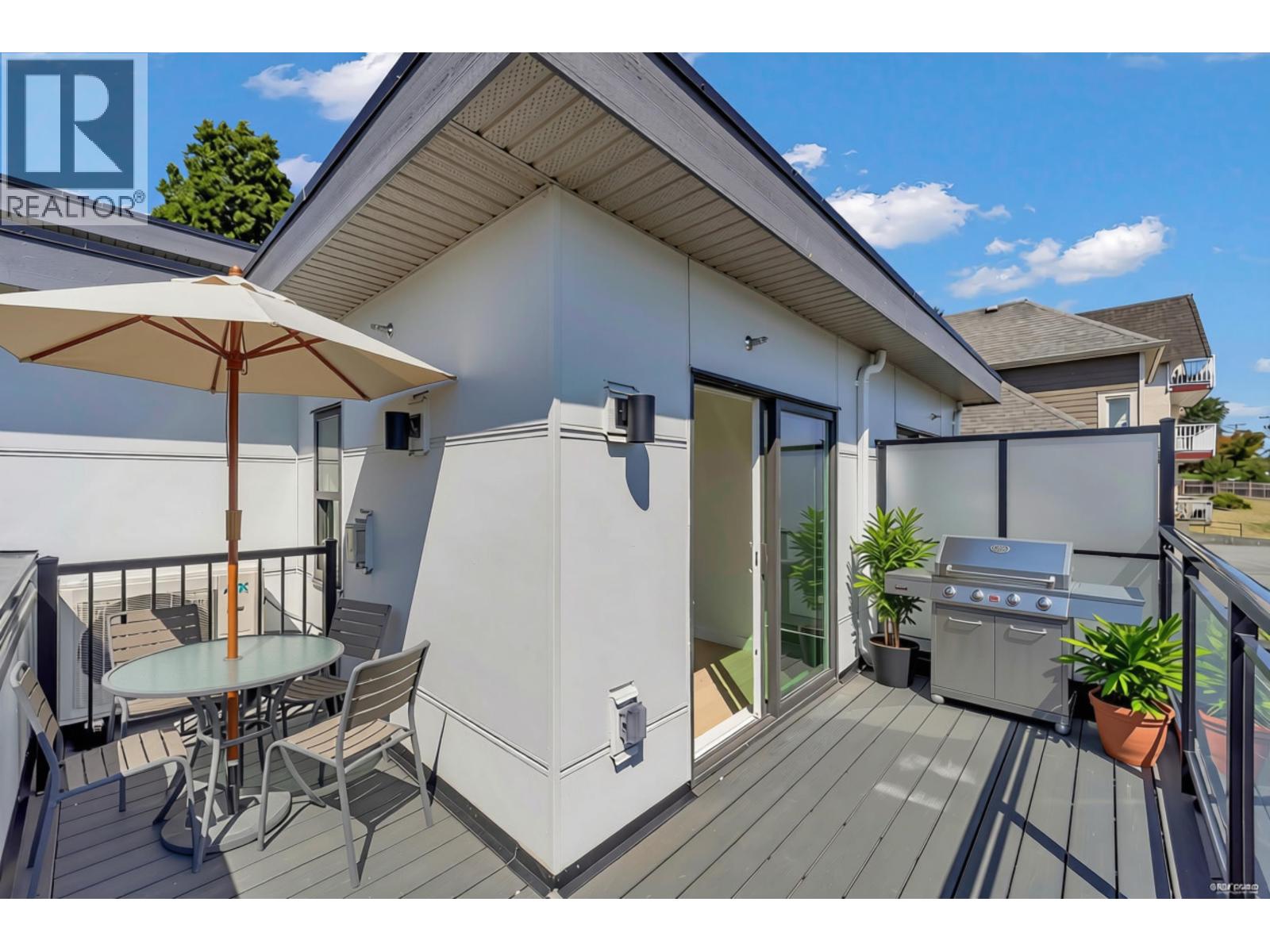 1 3800 Pender Street, Burnaby, British Columbia  V5C 2L5 - Photo 10 - R3154428