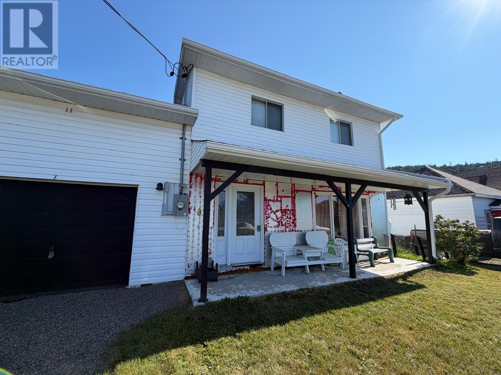 109 Ontario St, Schreiber, Ontario P0T 2S0 - Photo 1 - TB2602239