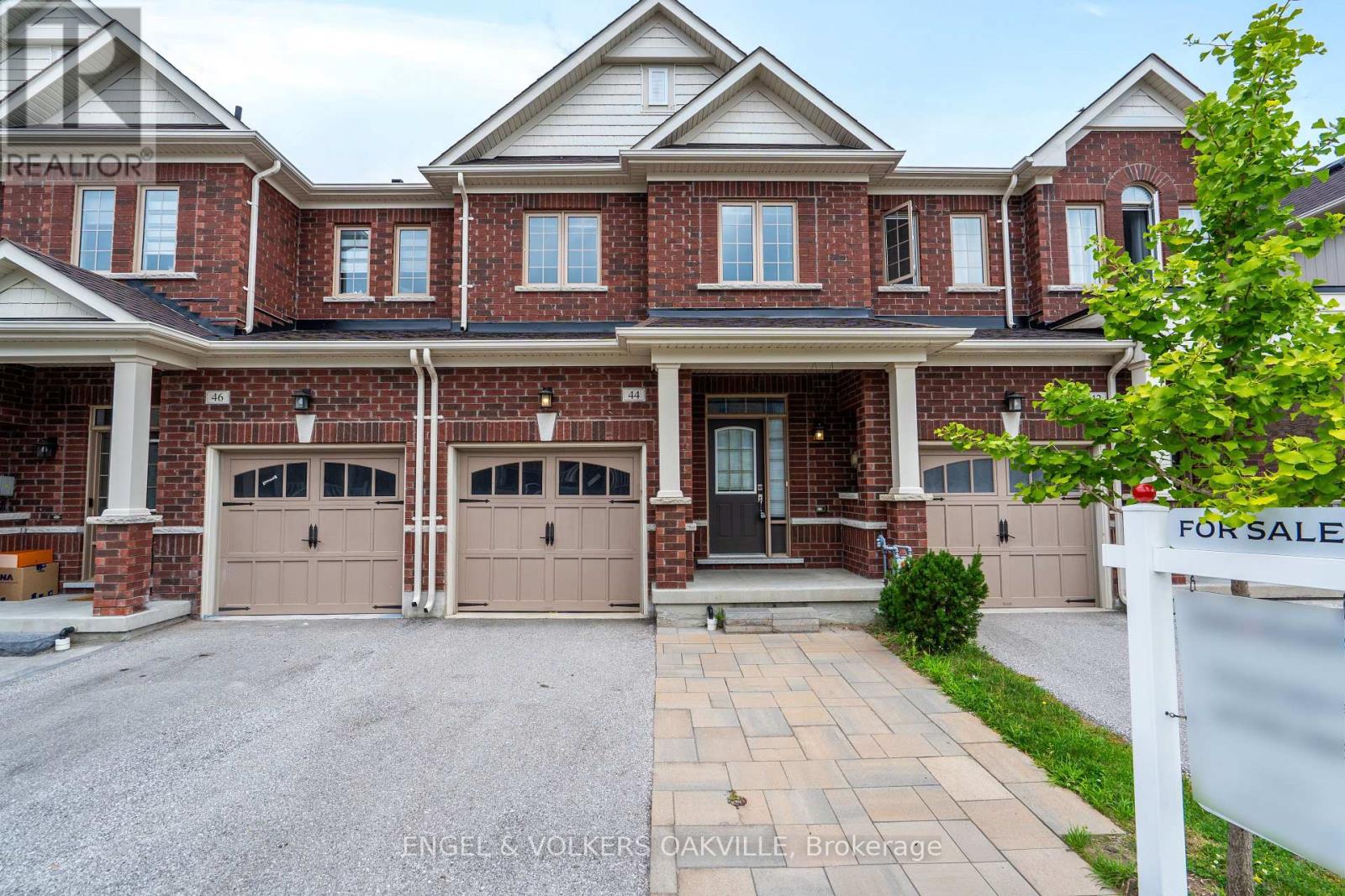 44 CLIFFORD CRESCENT, New Tecumseth, Ontario