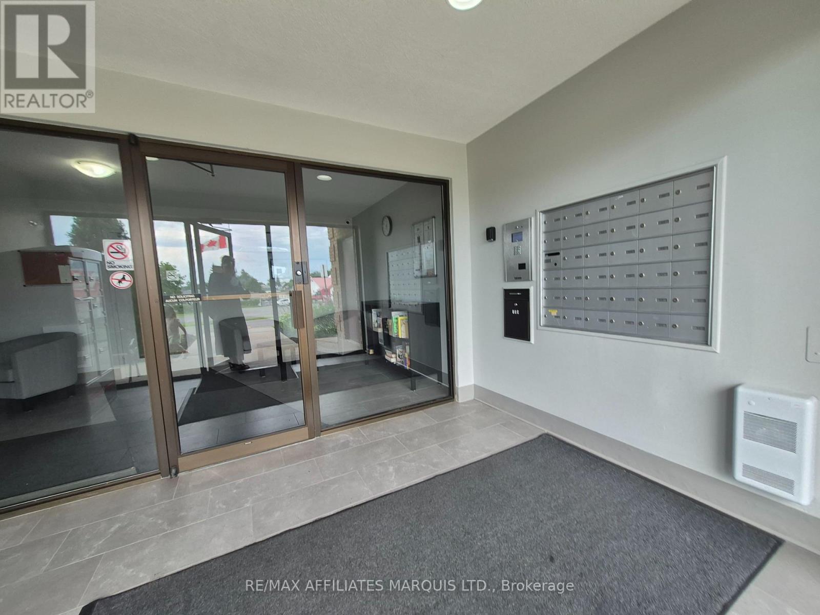 302 - 220 Kenyon Street W, North Glengarry, Ontario K0C 1A0 - Photo 5 - X13660294