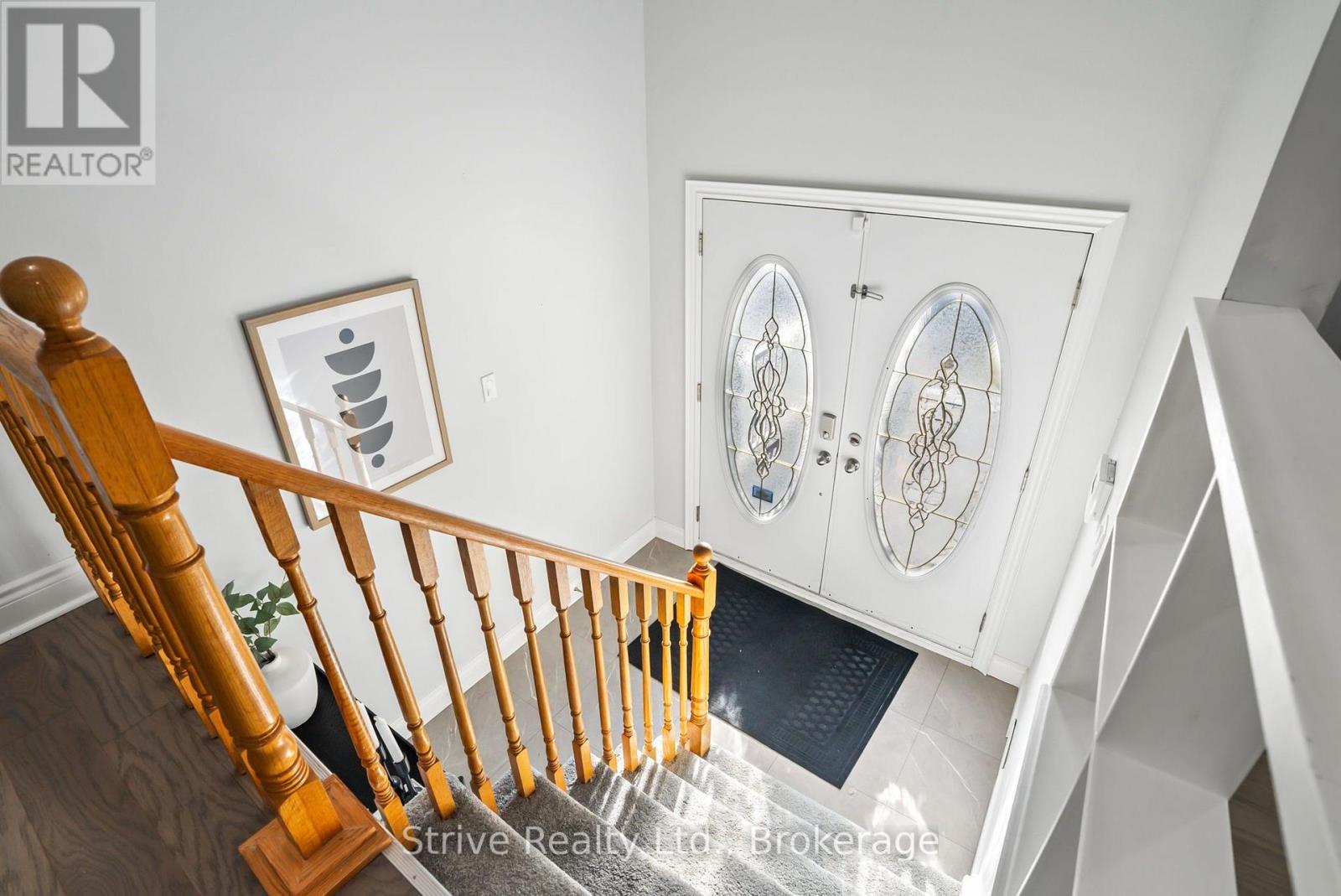 Upper - 23 Cherry Blossom Crescent, Clarington, Ontario  L1E 1G9 - Photo 3 - E13660282