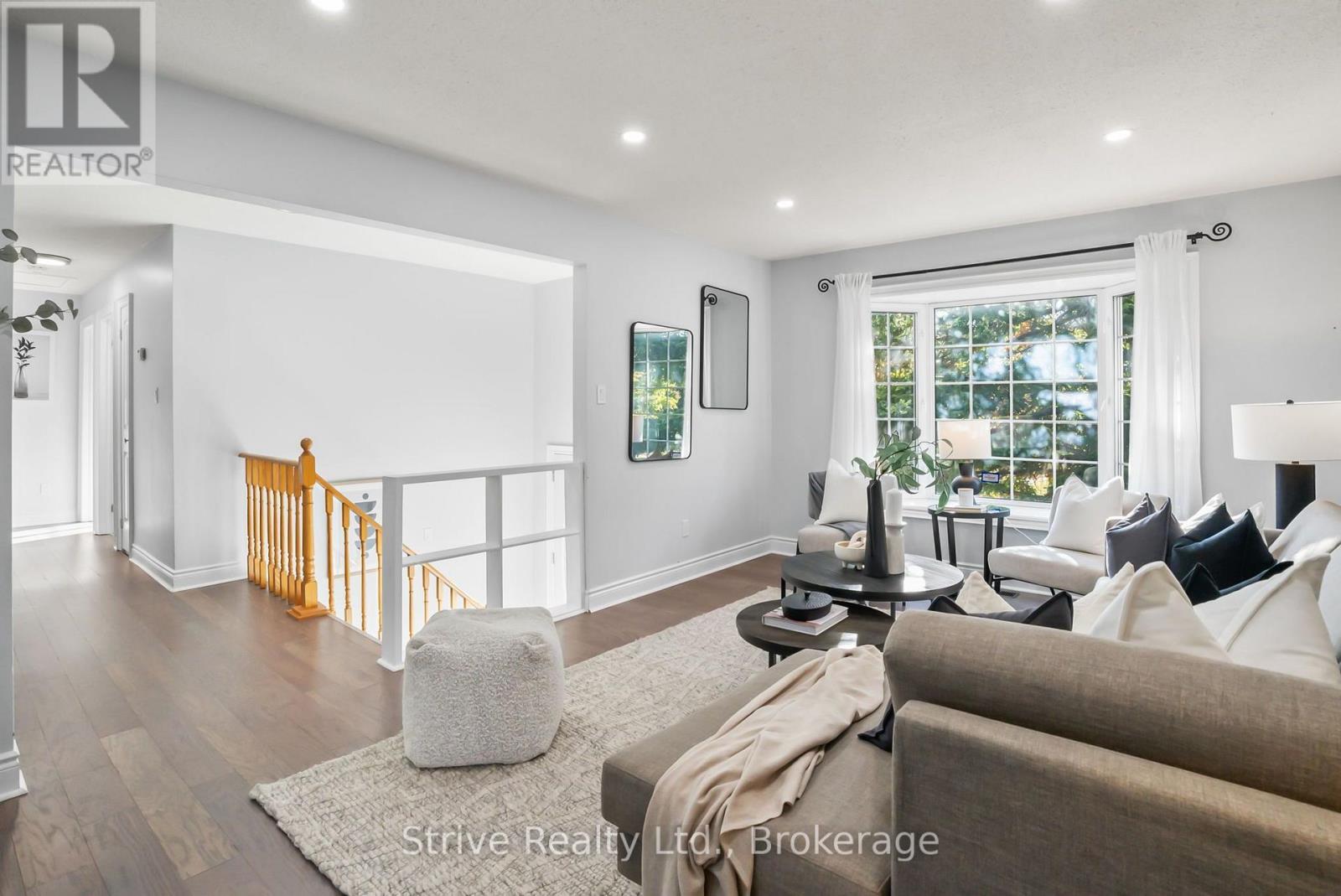 Upper - 23 Cherry Blossom Crescent, Clarington, Ontario  L1E 1G9 - Photo 4 - E13660282