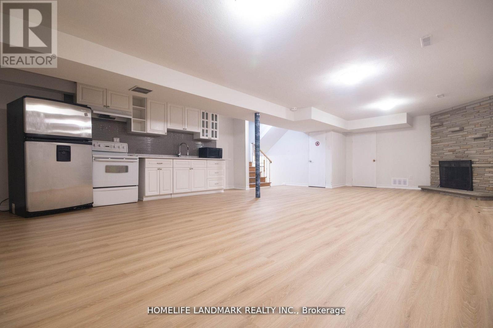 Bsmt - 435 Connaught Avenue, Toronto, Ontario M2R 2M4 - Photo 4 - C13660322