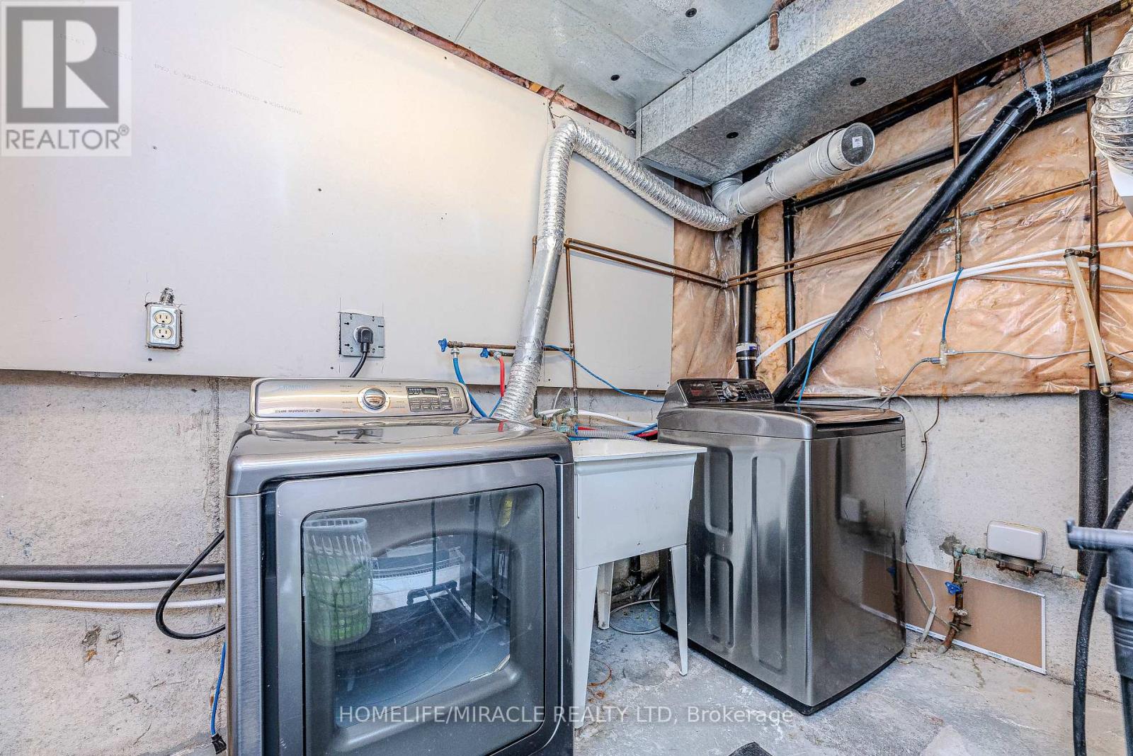 851 Bennett Court, Oshawa (Pinecrest), Ontario  L1K 1V3 - Photo 40 - E13660290