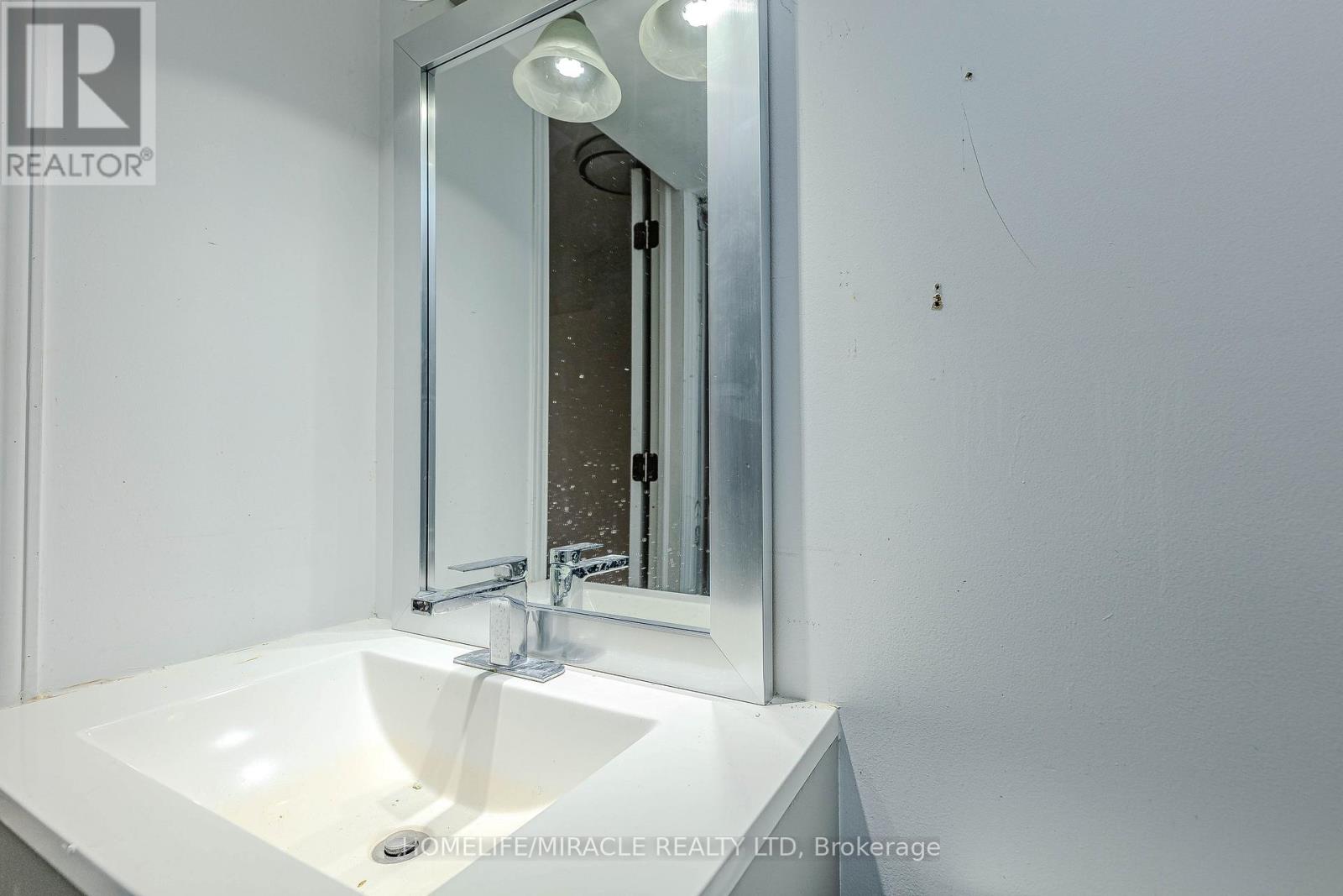 851 Bennett Court, Oshawa (Pinecrest), Ontario  L1K 1V3 - Photo 46 - E13660290