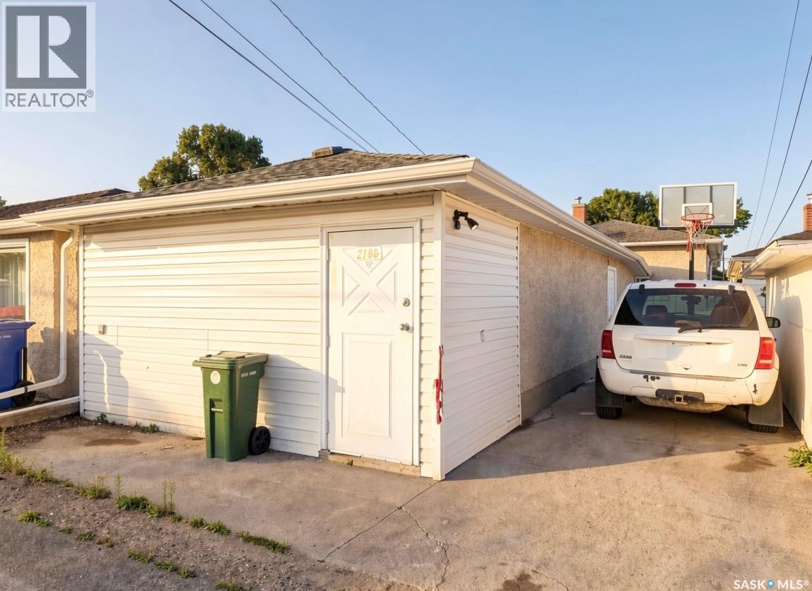 2160 Mcdonald Street, Regina, Saskatchewan  S4N 2Y7 - Photo 23 - SK029752