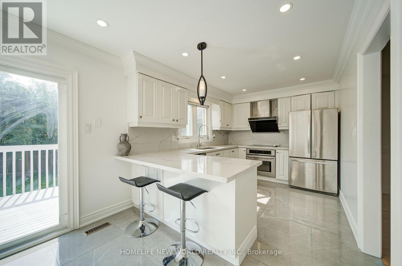 12 Bellside Drive, Markham, Ontario  L3P 7B8 - Photo 17 - N13660316