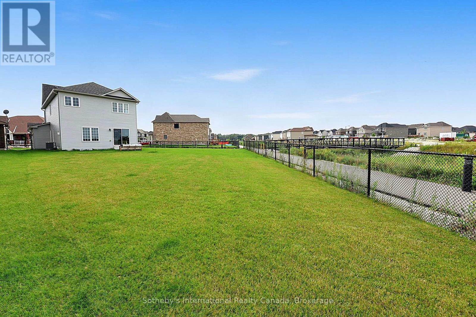 270 Springfield Crescent, Clearview (Stayner), Ontario  L0M 1S0 - Photo 43 - S13660008