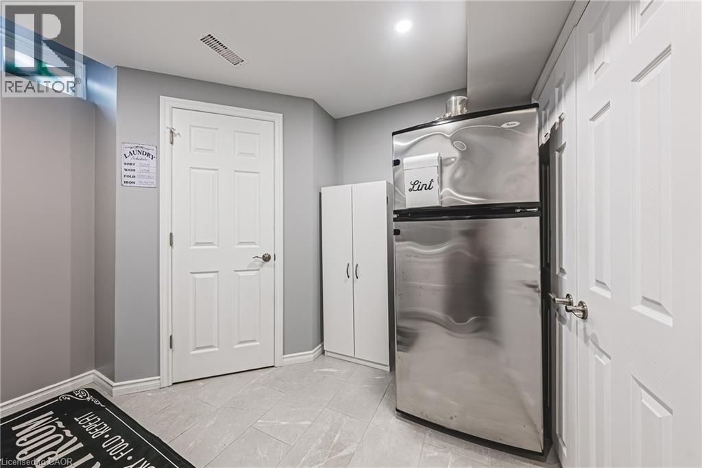 142 Bradley Avenue, Binbrook, Ontario  L0R 1C0 - Photo 34 - 40854429