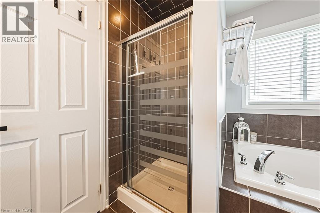 142 Bradley Avenue, Binbrook, Ontario  L0R 1C0 - Photo 25 - 40854429
