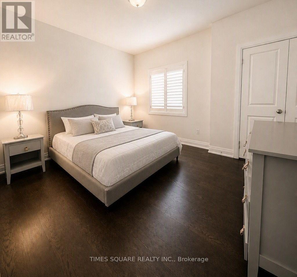 24 Walter Clifford Nesbitt Drive, Whitby, Ontario  L1P 0G5 - Photo 14 - E13656066