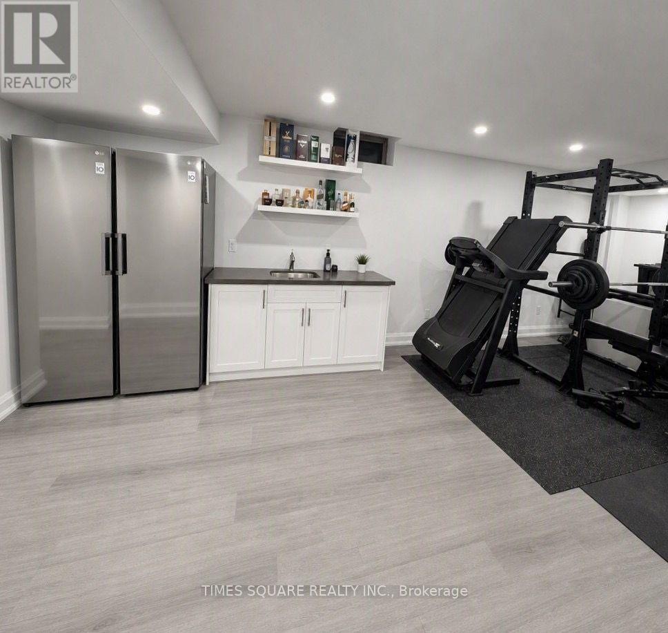 24 Walter Clifford Nesbitt Drive, Whitby, Ontario  L1P 0G5 - Photo 18 - E13656066