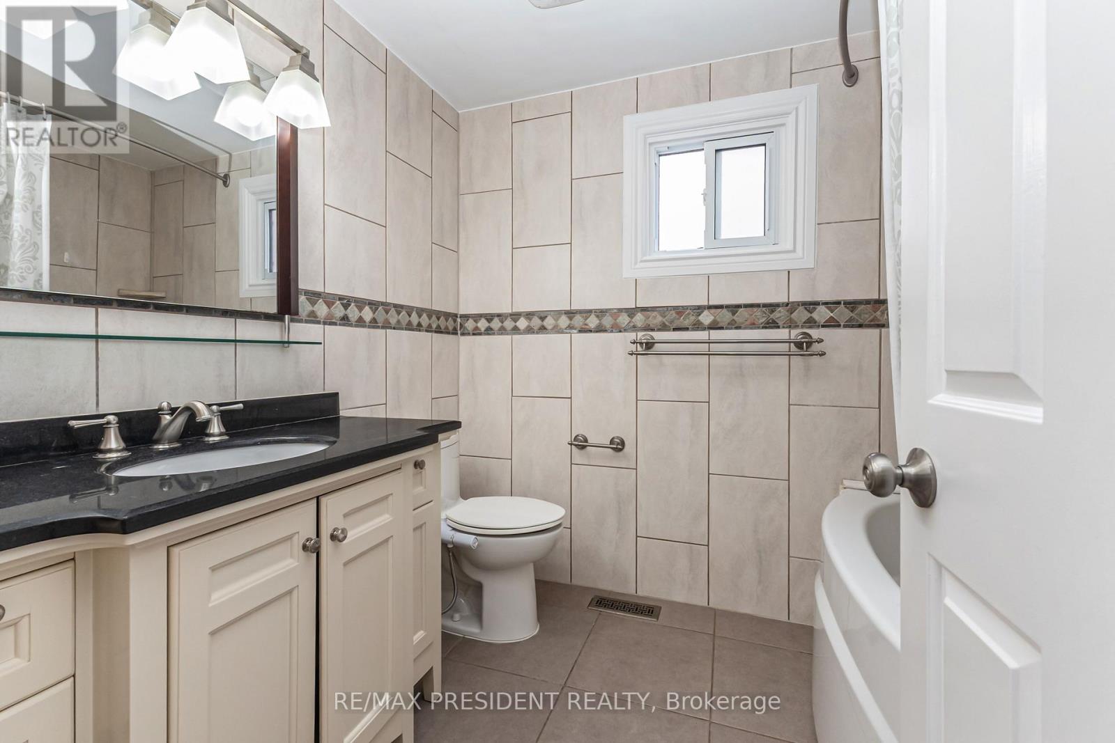 19 Copeland Road, Brampton, Ontario  L6Y 2S5 - Photo 34 - W13213040