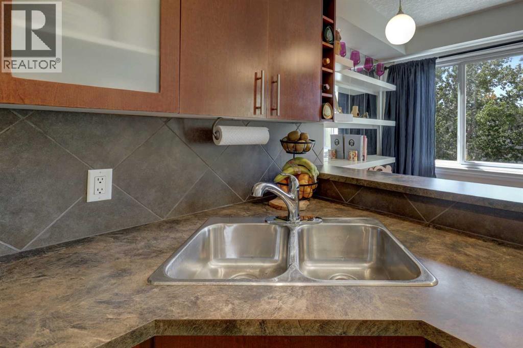 302, 2308 17b Street Sw, Calgary, Alberta  T2T 4S8 - Photo 7 - A2328741