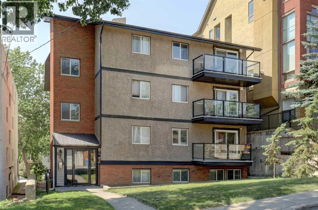 302, 2308 17b Street Sw, Calgary, Alberta  T2T 4S8 - Photo 1 - A2328741