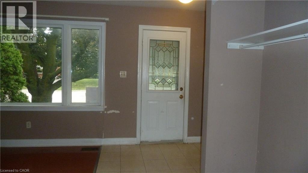 169 Union Street E, Waterloo, Ontario  N2J 1C4 - Photo 24 - 40852944