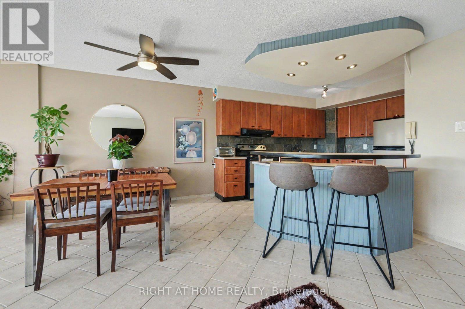 701 - 2759 Carousel Crescent, Ottawa, Ontario  K1T 2N5 - Photo 6 - X13660376