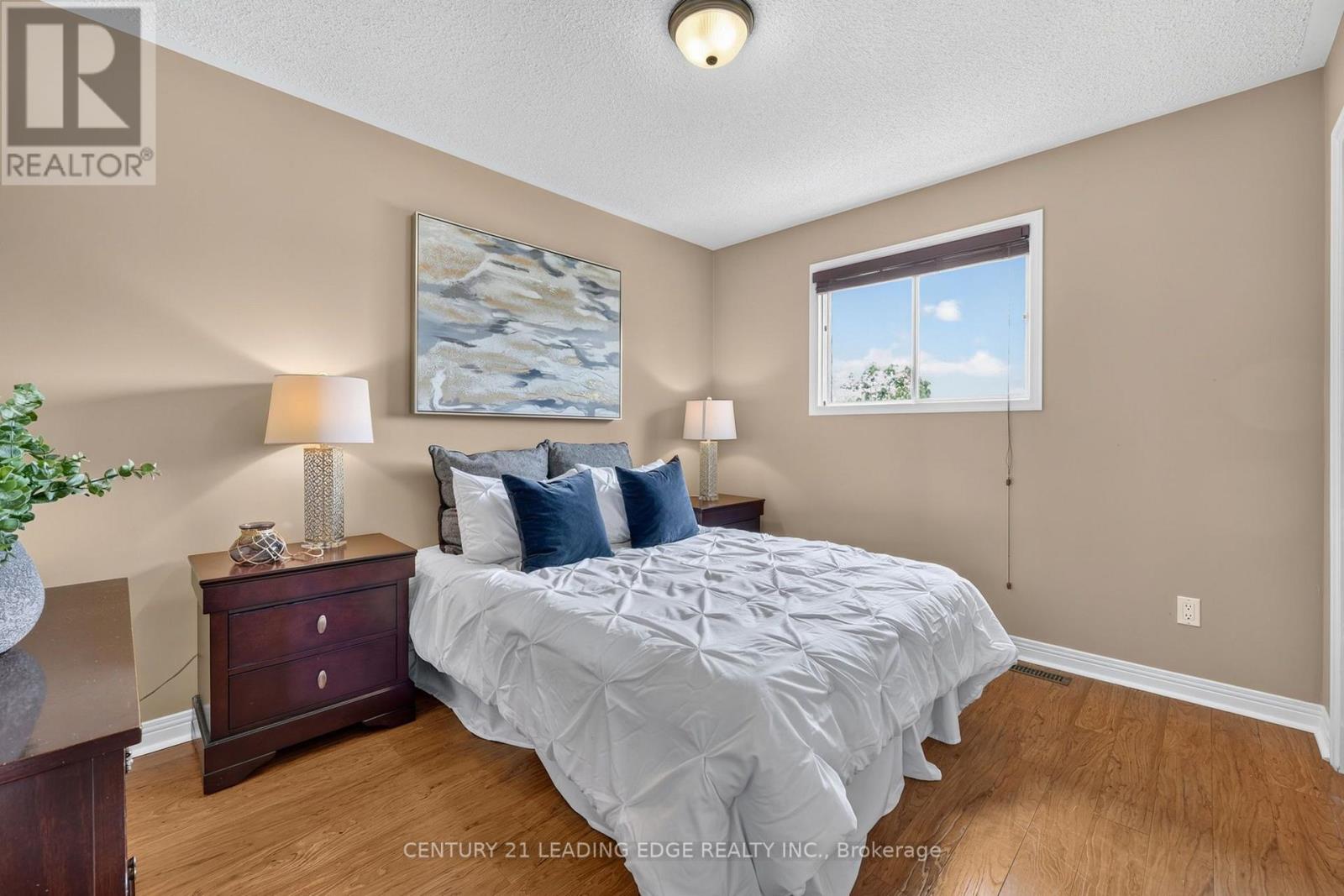 6 Cairns Boulevard, Springwater, Ontario  L9X 0N8 - Photo 30 - S13660224