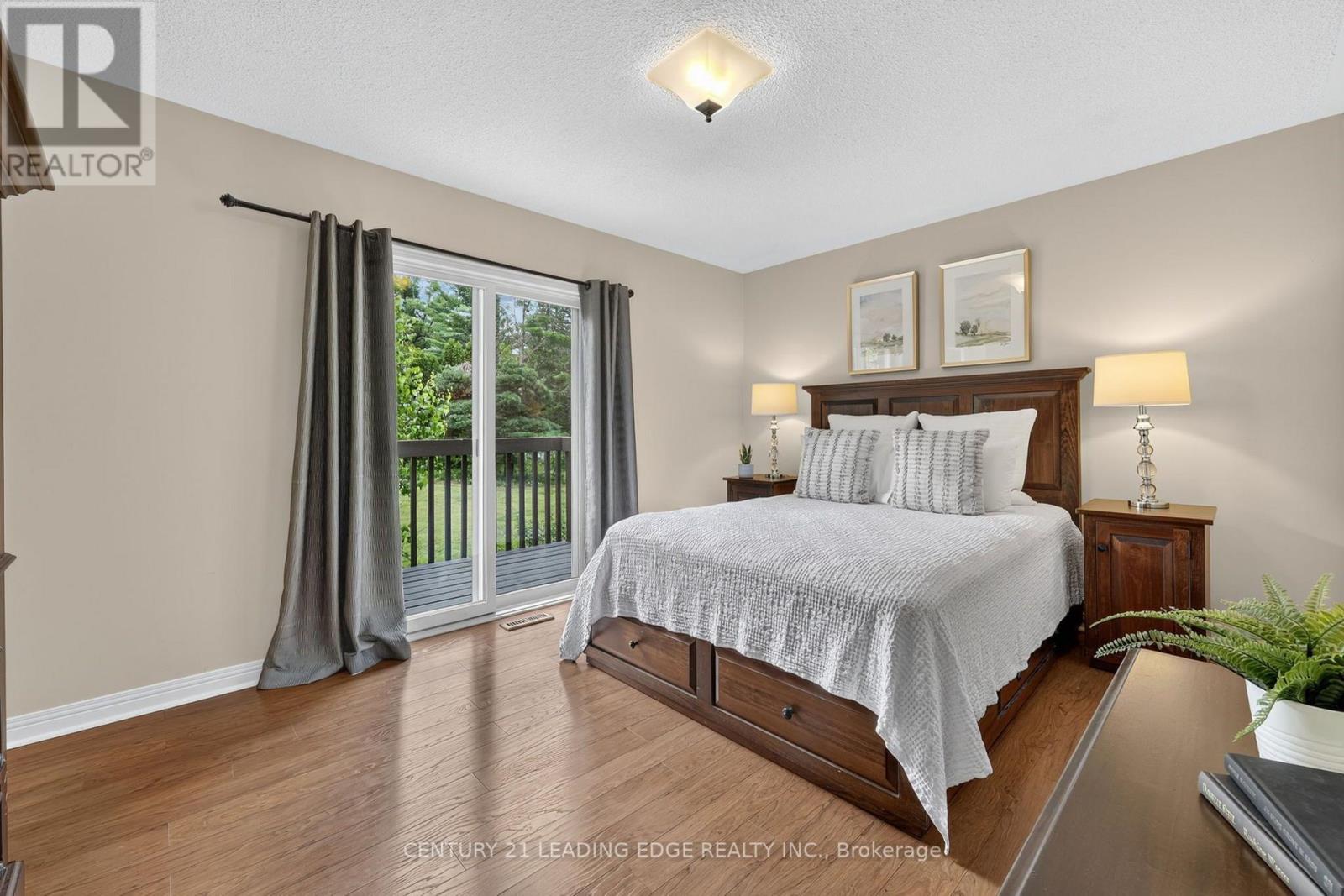 6 Cairns Boulevard, Springwater, Ontario  L9X 0N8 - Photo 26 - S13660224