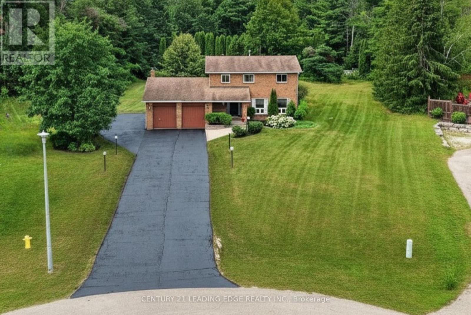 6 Cairns Boulevard, Springwater, Ontario  L9X 0N8 - Photo 3 - S13660224