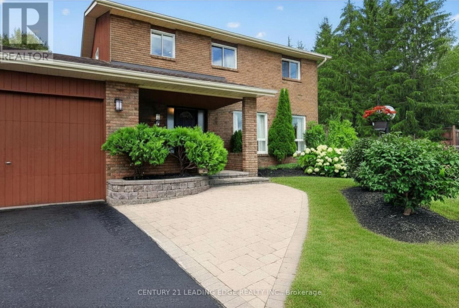 6 Cairns Boulevard, Springwater, Ontario  L9X 0N8 - Photo 7 - S13660224