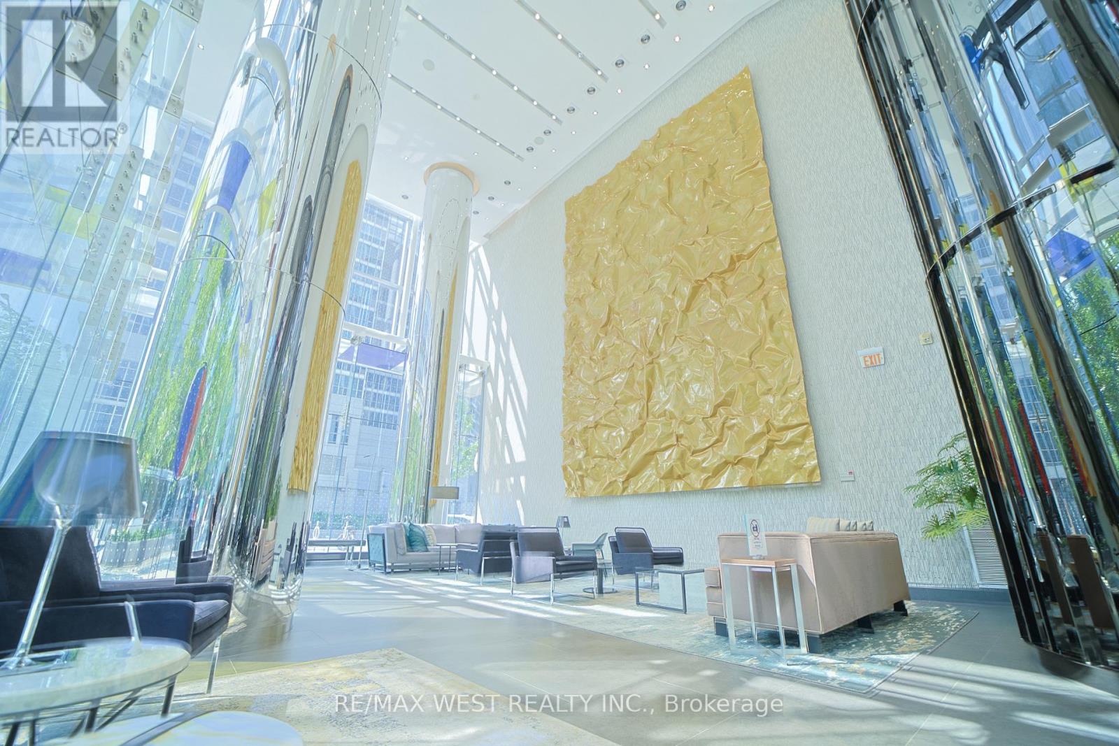 1101 - 10 York Street, Toronto, Ontario  M5J 0E1 - Photo 2 - C13660354