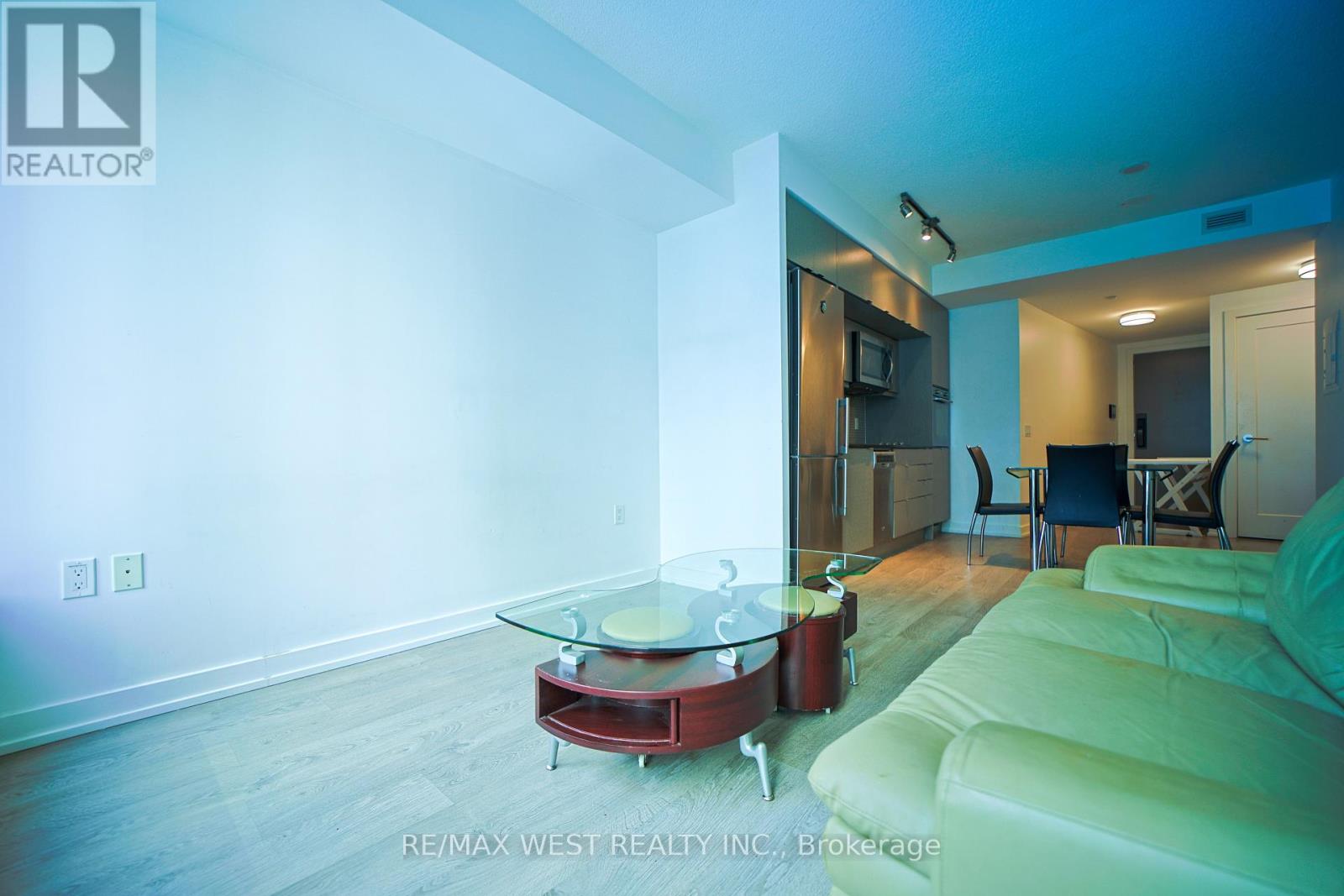 1101 - 10 York Street, Toronto, Ontario  M5J 0E1 - Photo 7 - C13660354