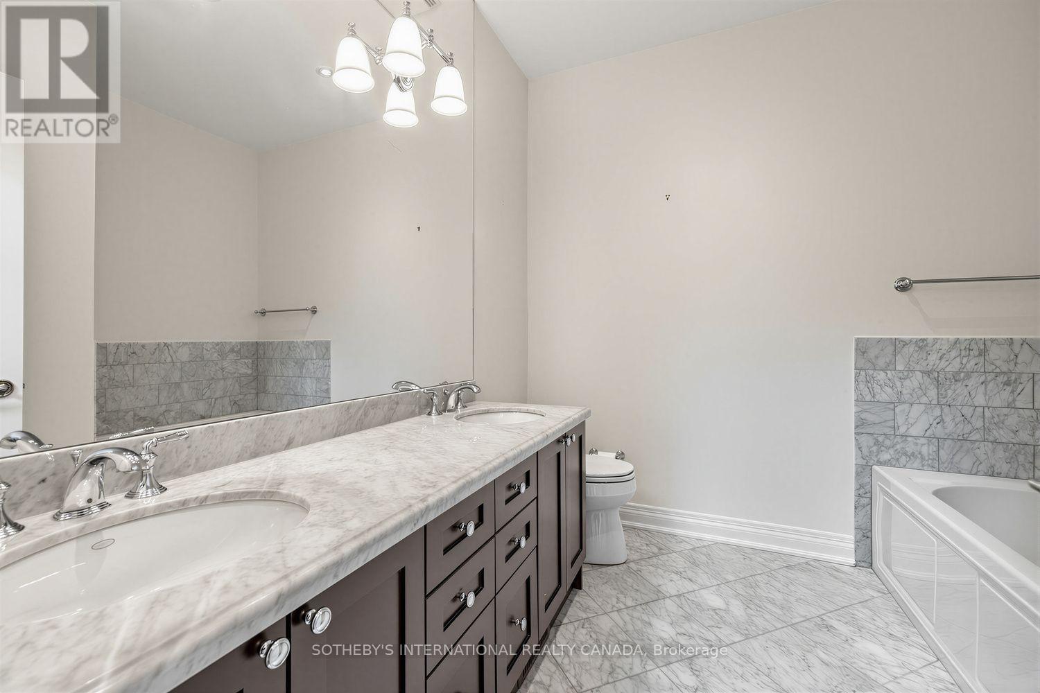 109 Lonsdale Road, Toronto, Ontario  M4V 1W4 - Photo 40 - C13660374