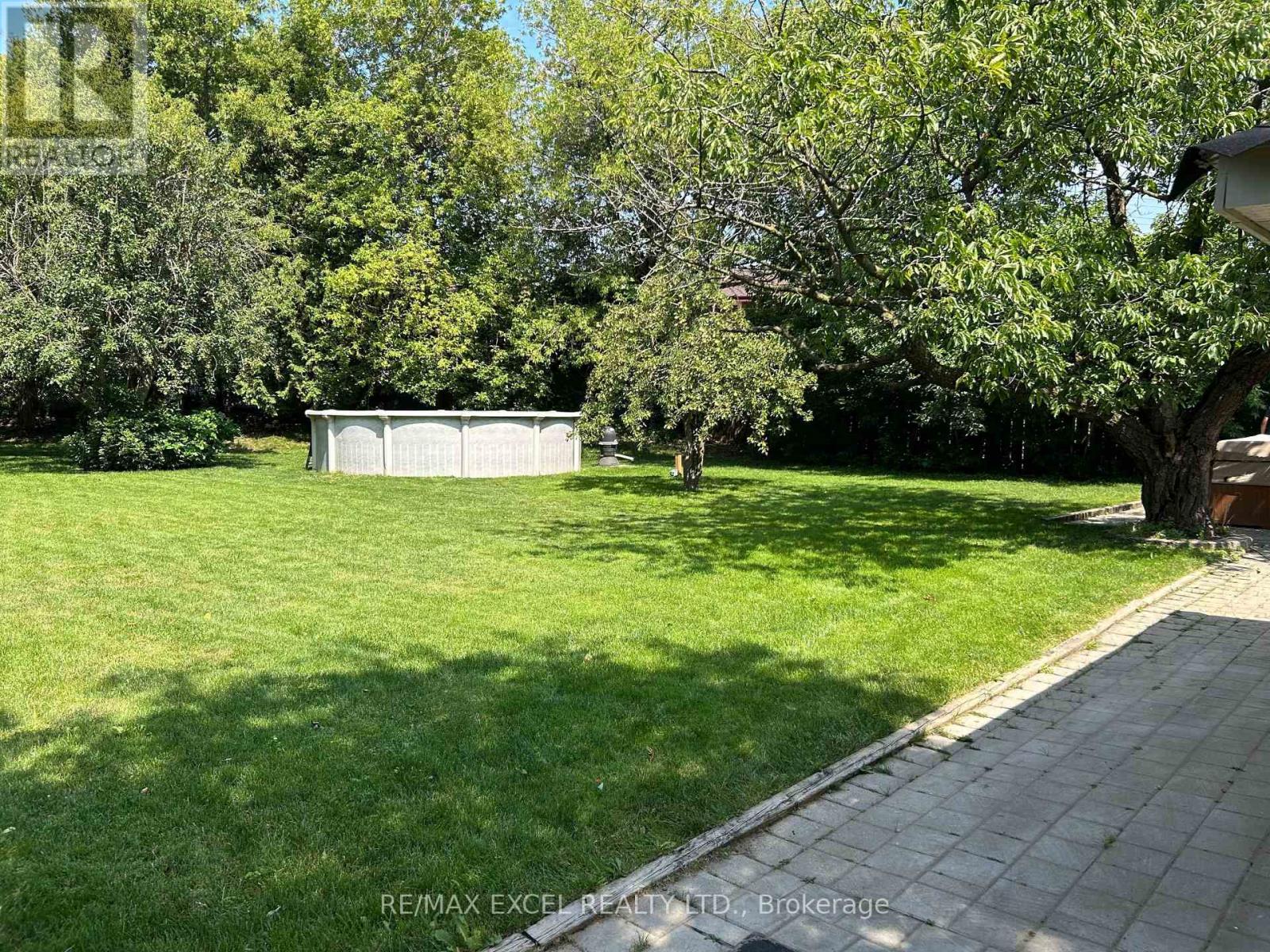 51 Tordale Crescent, Toronto, Ontario  M1P 3X6 - Photo 39 - E13586300