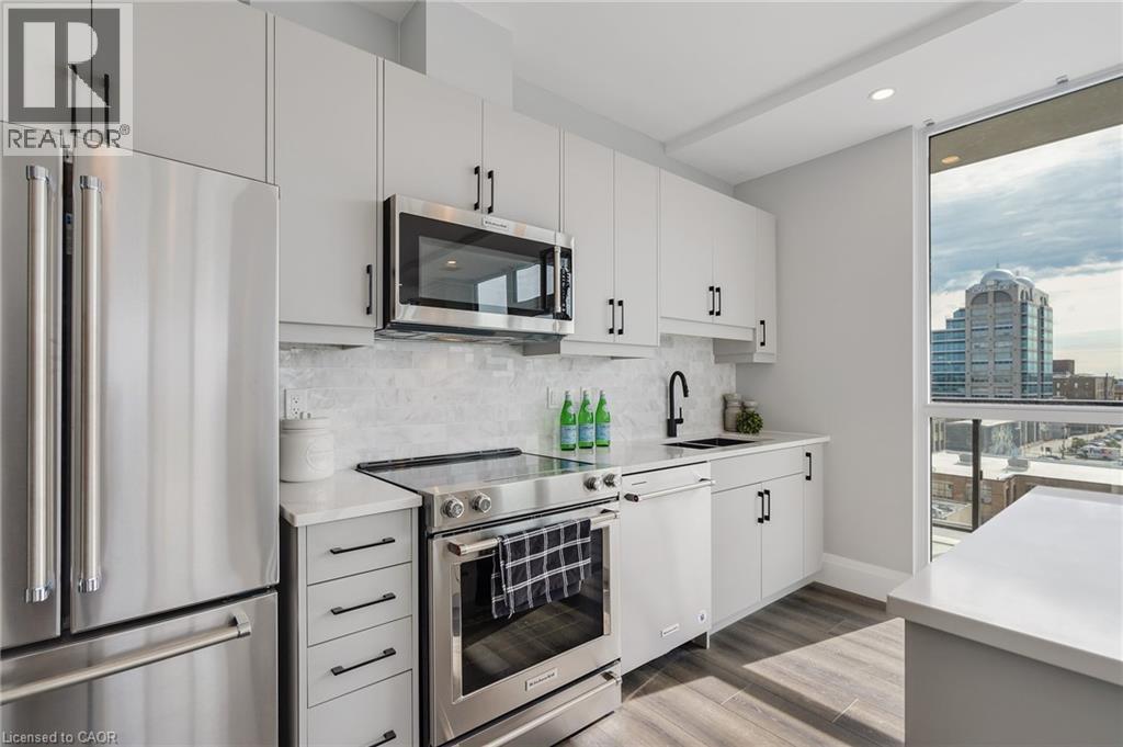 60 CHARLES Street W Unit# 705, Kitchener, Ontario