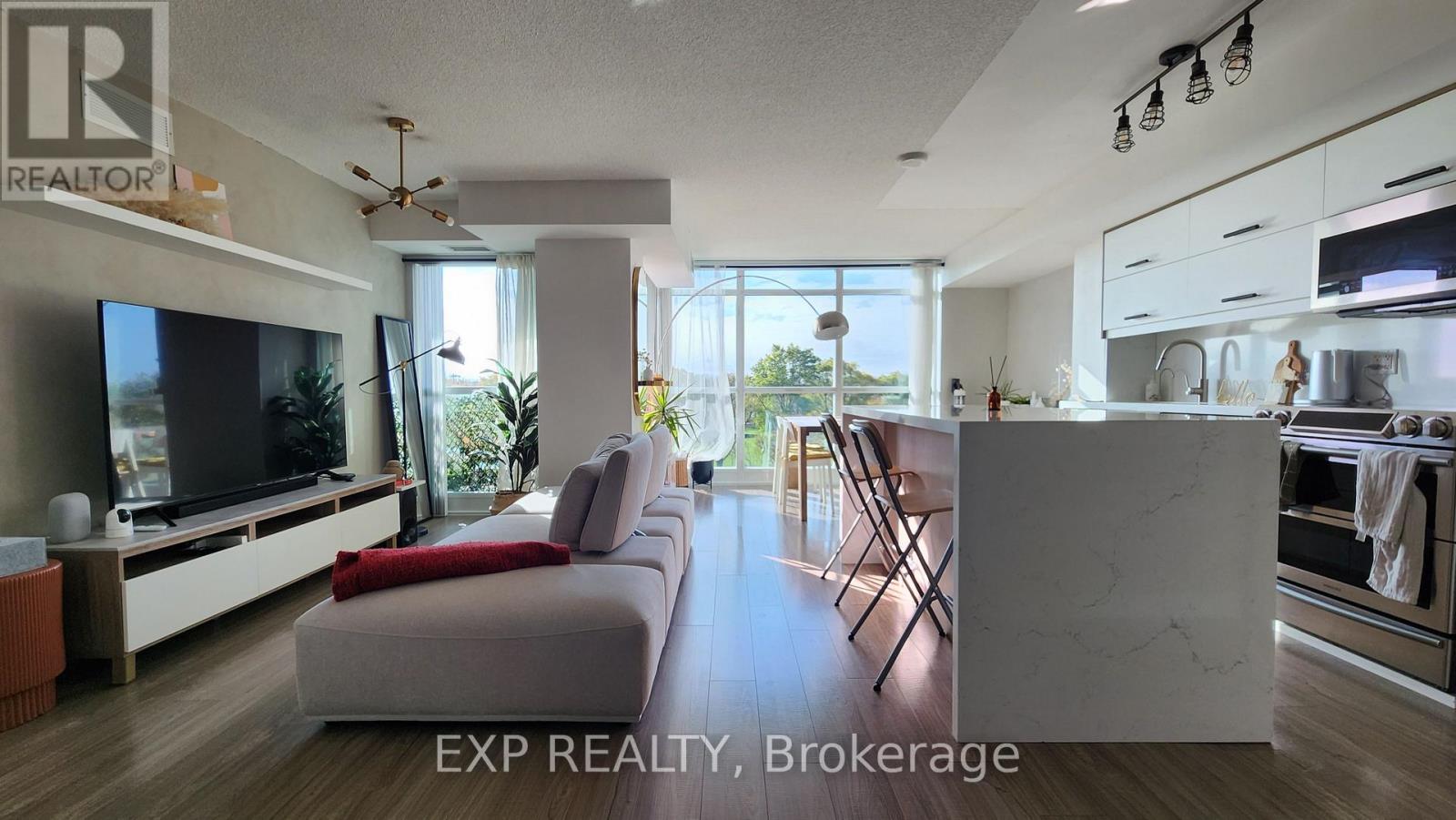 505 - 215 FORT YORK BOULEVARD, Toronto, Ontario