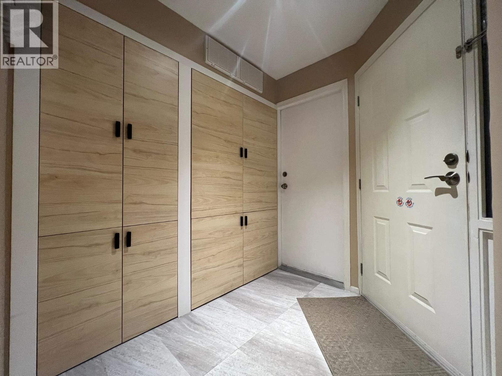 2 8411 Saunders Road, Richmond, British Columbia  V7A 2A6 - Photo 4 - R3153412