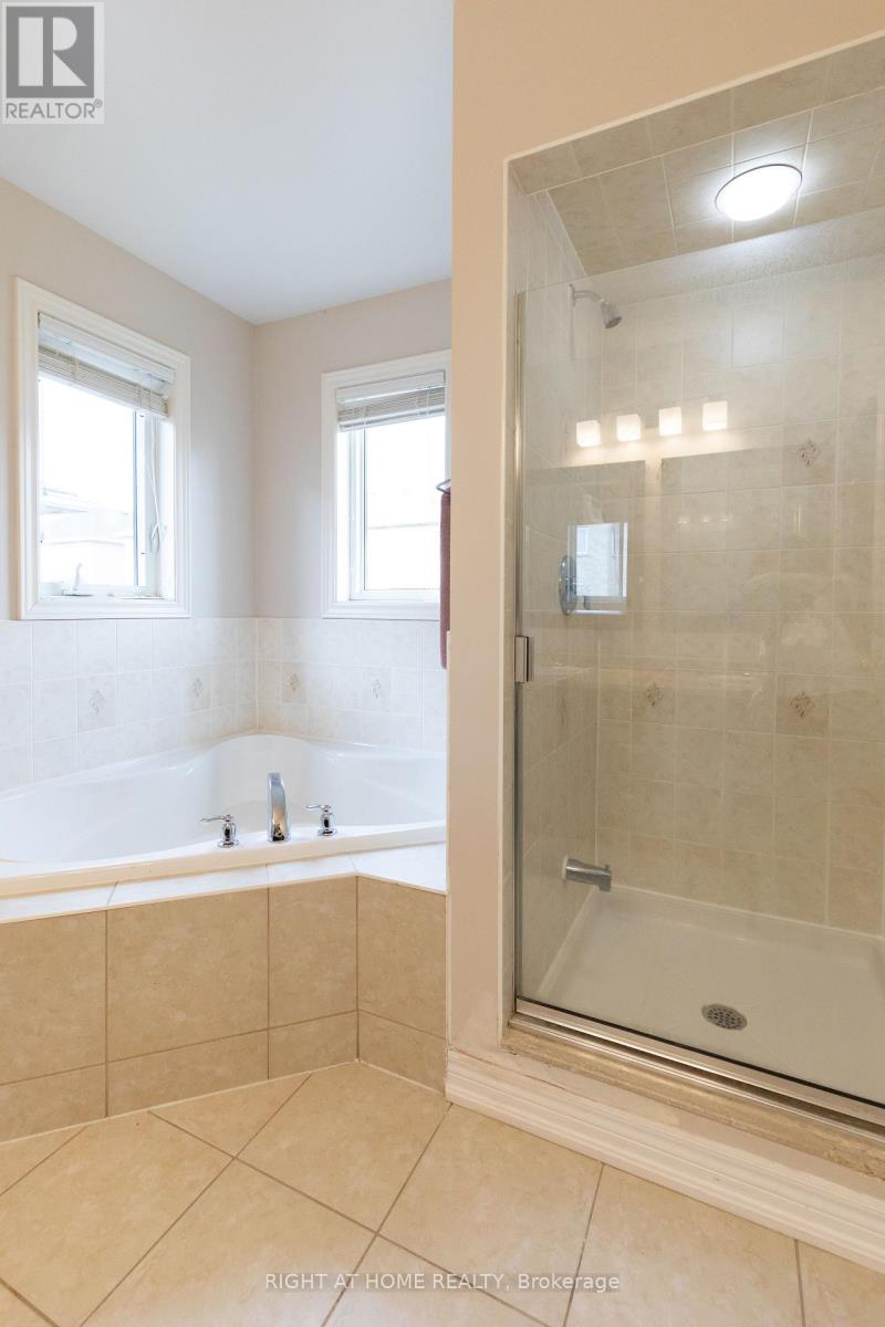 182 Maurier Boulevard, Vaughan, Ontario L6A 0V2 - Photo 28 - N13660396