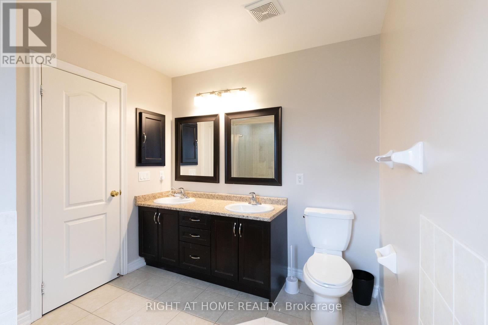 182 Maurier Boulevard, Vaughan, Ontario L6A 0V2 - Photo 30 - N13660396