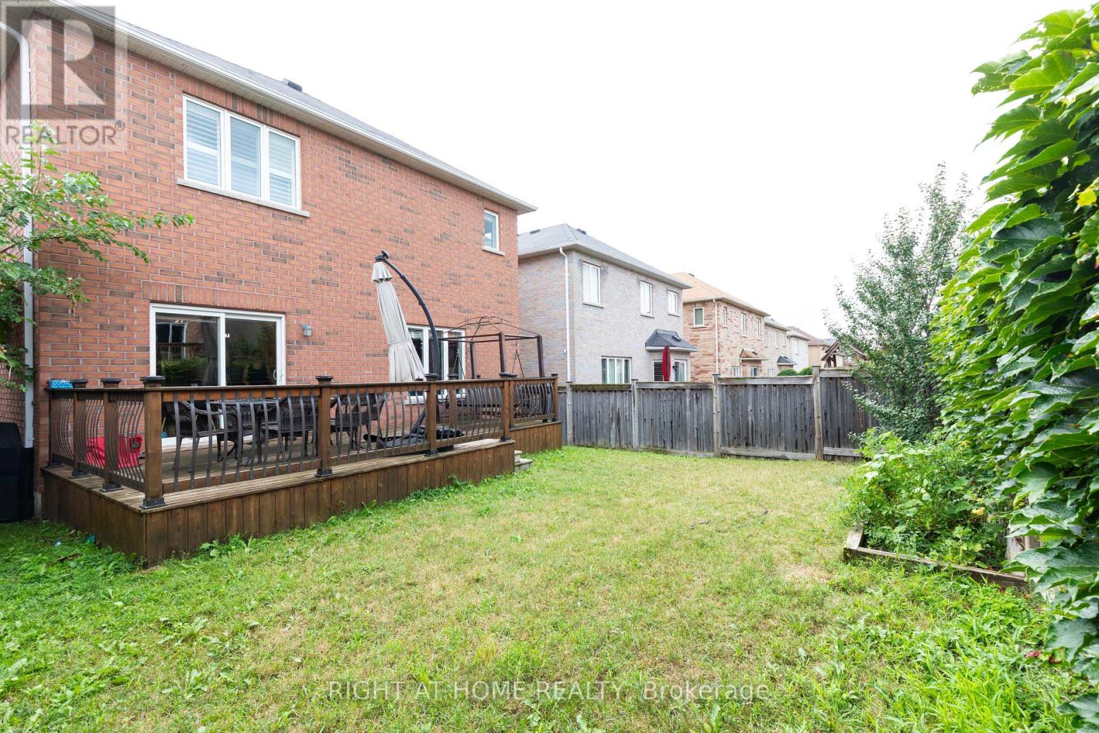 182 Maurier Boulevard, Vaughan, Ontario L6A 0V2 - Photo 37 - N13660396