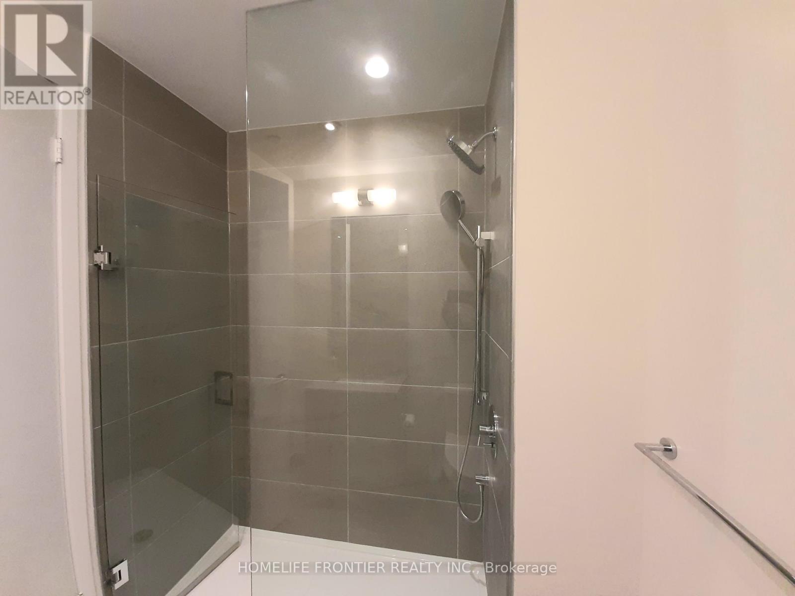 5906 - 898 Portage Parkway, Vaughan, Ontario L4K 0J6 - Photo 13 - N13660404