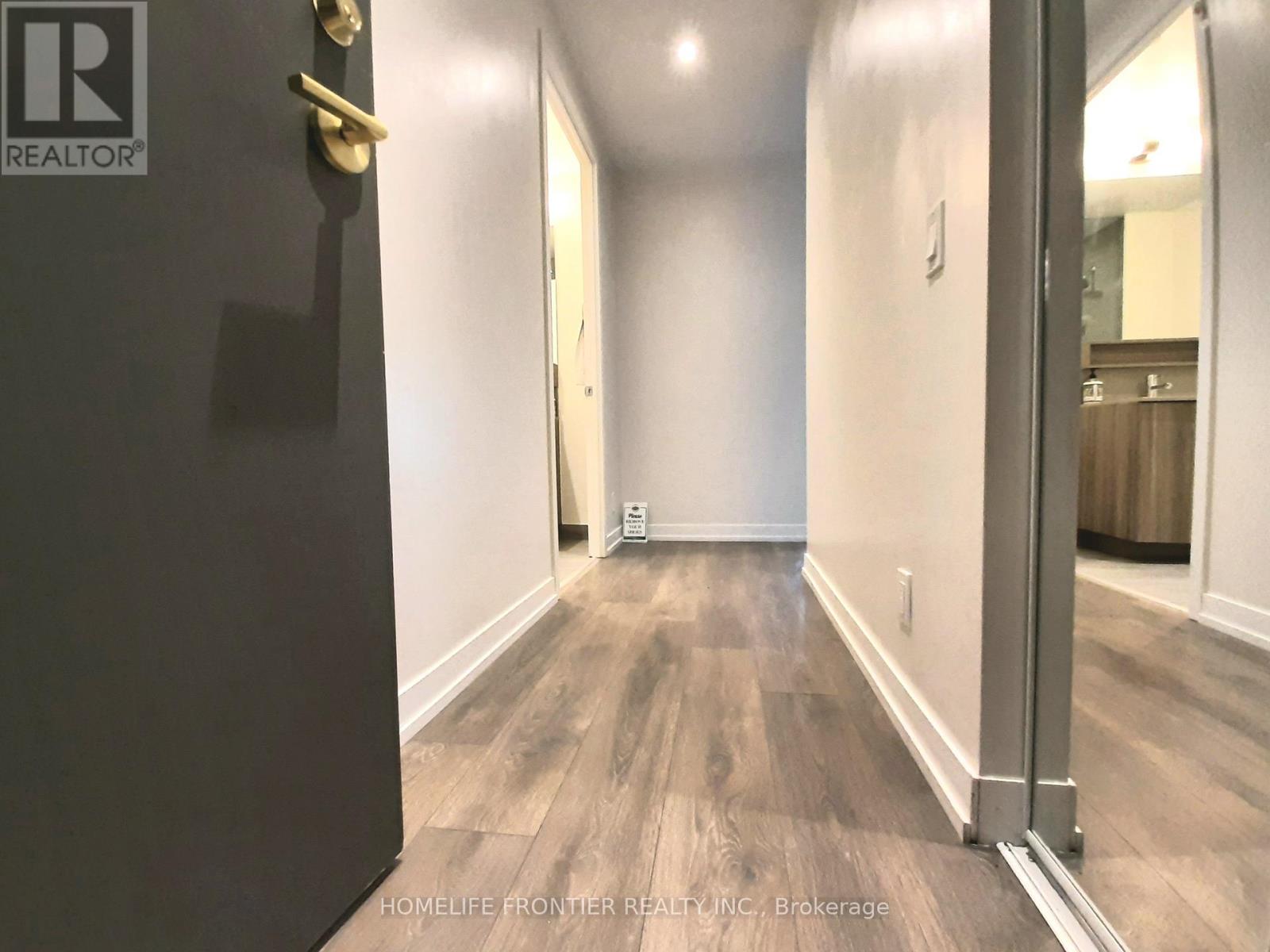 5906 - 898 Portage Parkway, Vaughan, Ontario L4K 0J6 - Photo 3 - N13660404