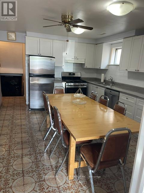 112 Anthia Drive W, Toronto, Ontario  M9L 1K8 - Photo 15 - W13660390