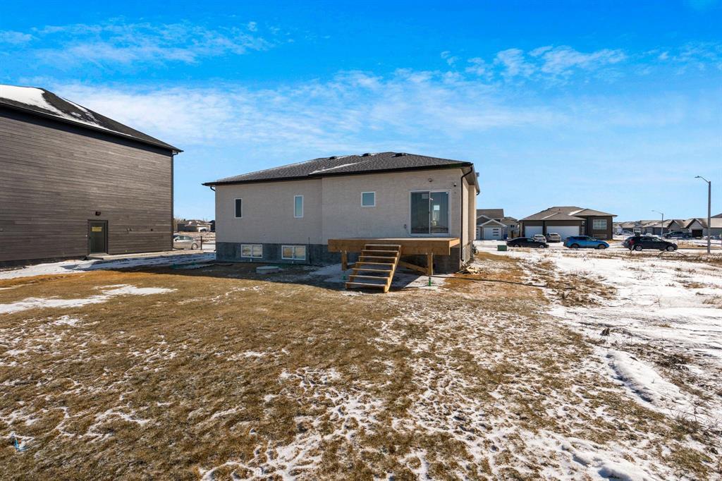 38 Falcon Drive, New Bothwell, Manitoba  R0A 1C0 - Photo 25 - 202619212
