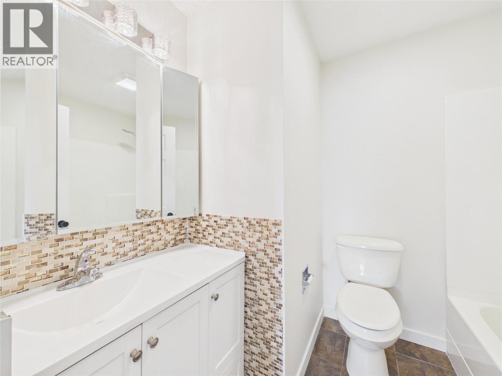 1305 10th Avenue S, Cranbrook, British Columbia  V1C 2N7 - Photo 23 - 10397317