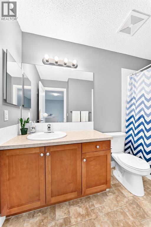 278 Luxstone Way SW, Airdrie, Alberta  T4B 0H7 - Photo 21 - A2330061