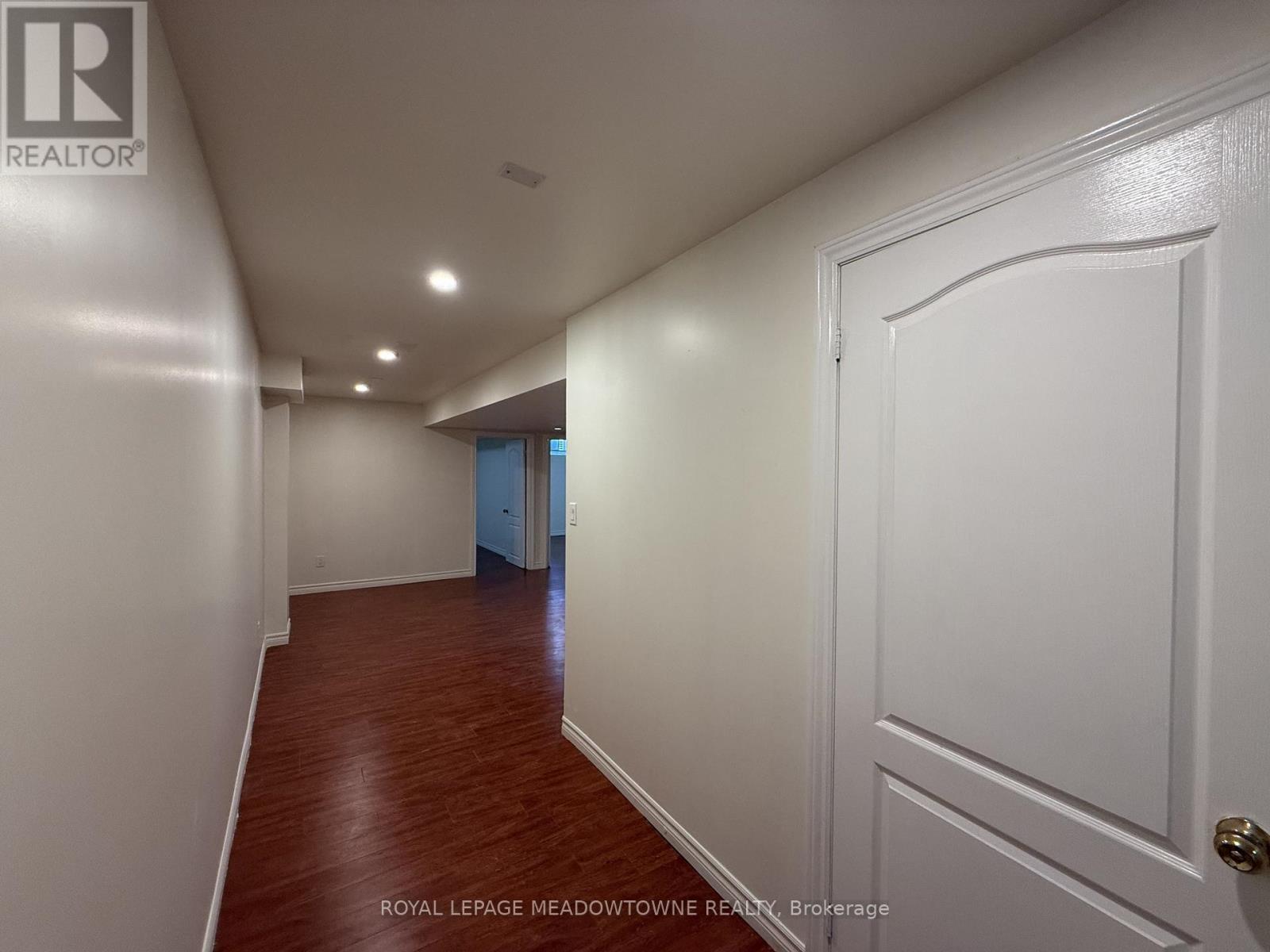 45 Bleasdale (Lower) Avenue, Brampton, Ontario L7A 0P6 - Photo 6 - W13523268