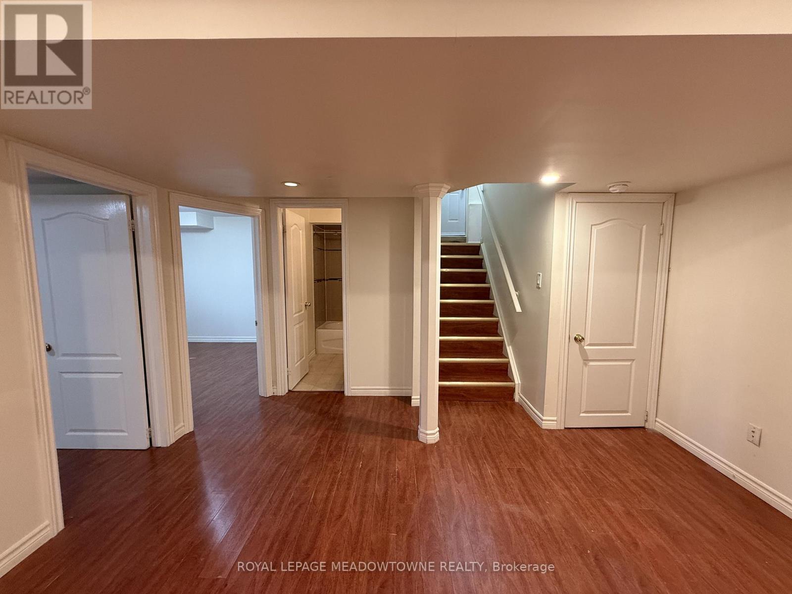 45 Bleasdale (Lower) Avenue, Brampton, Ontario L7A 0P6 - Photo 8 - W13523268