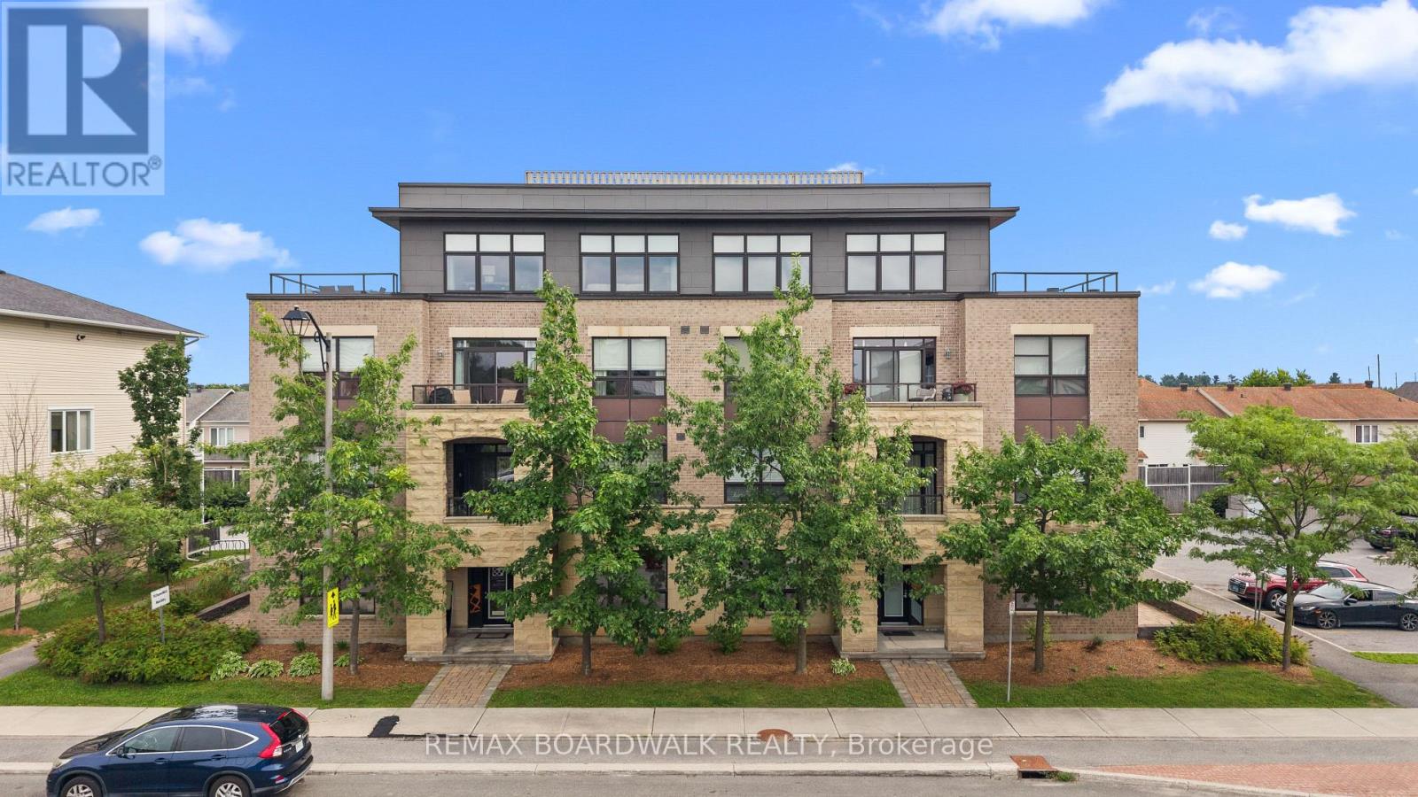 302 - 760 CHAPMAN MILLS DRIVE, Ottawa, Ontario