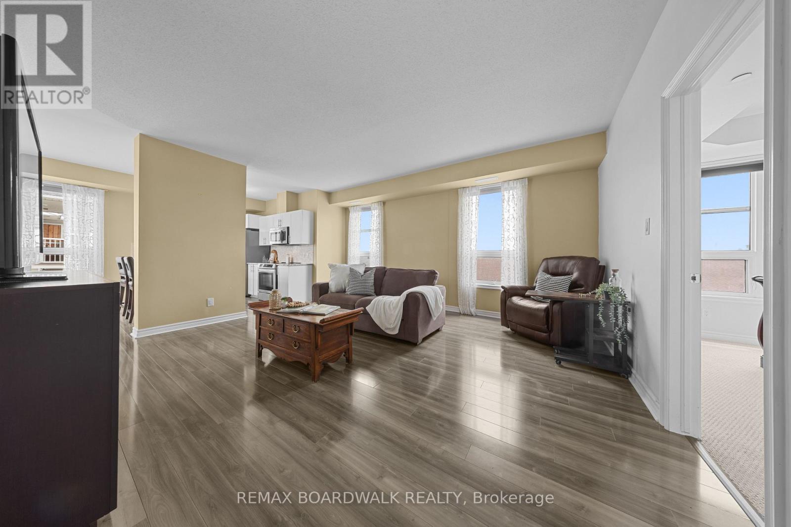 302 - 760 Chapman Mills Drive, Ottawa, Ontario  K2J 3V2 - Photo 5 - X13660444