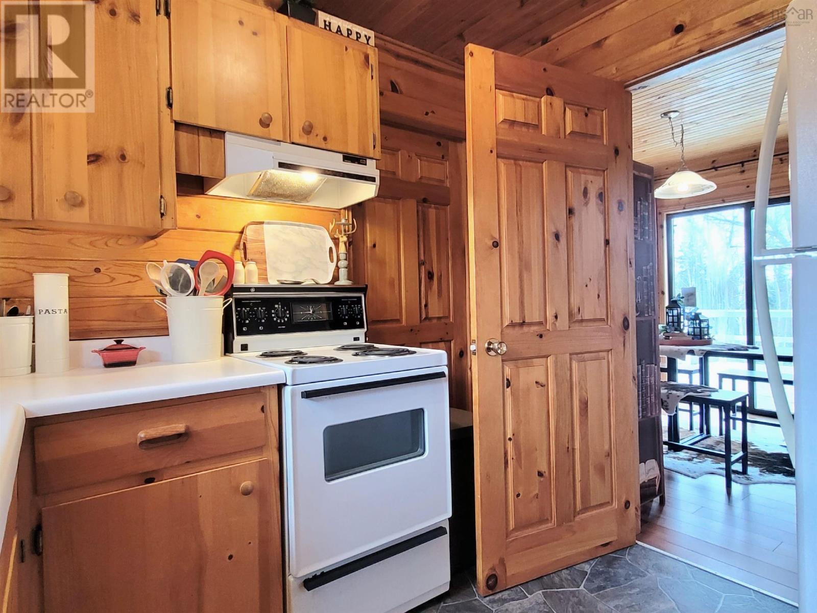 57 Somerset Drive, East Sable River, Nova Scotia  B0T 1V0 - Photo 17 - 202620209